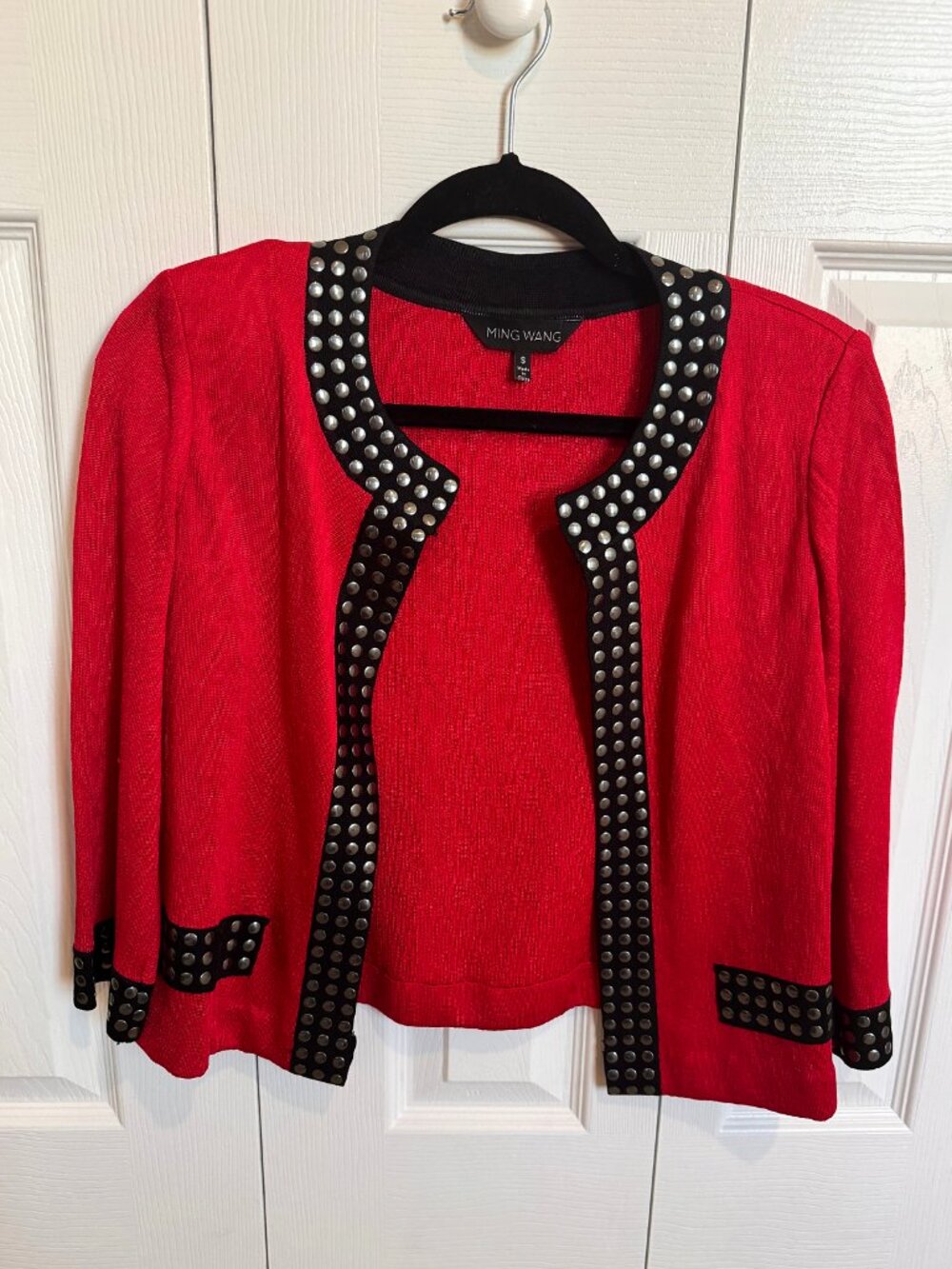 Ming Wang Red Textured Knit Jacket Black Trim Silver Studs SIZE SMALL